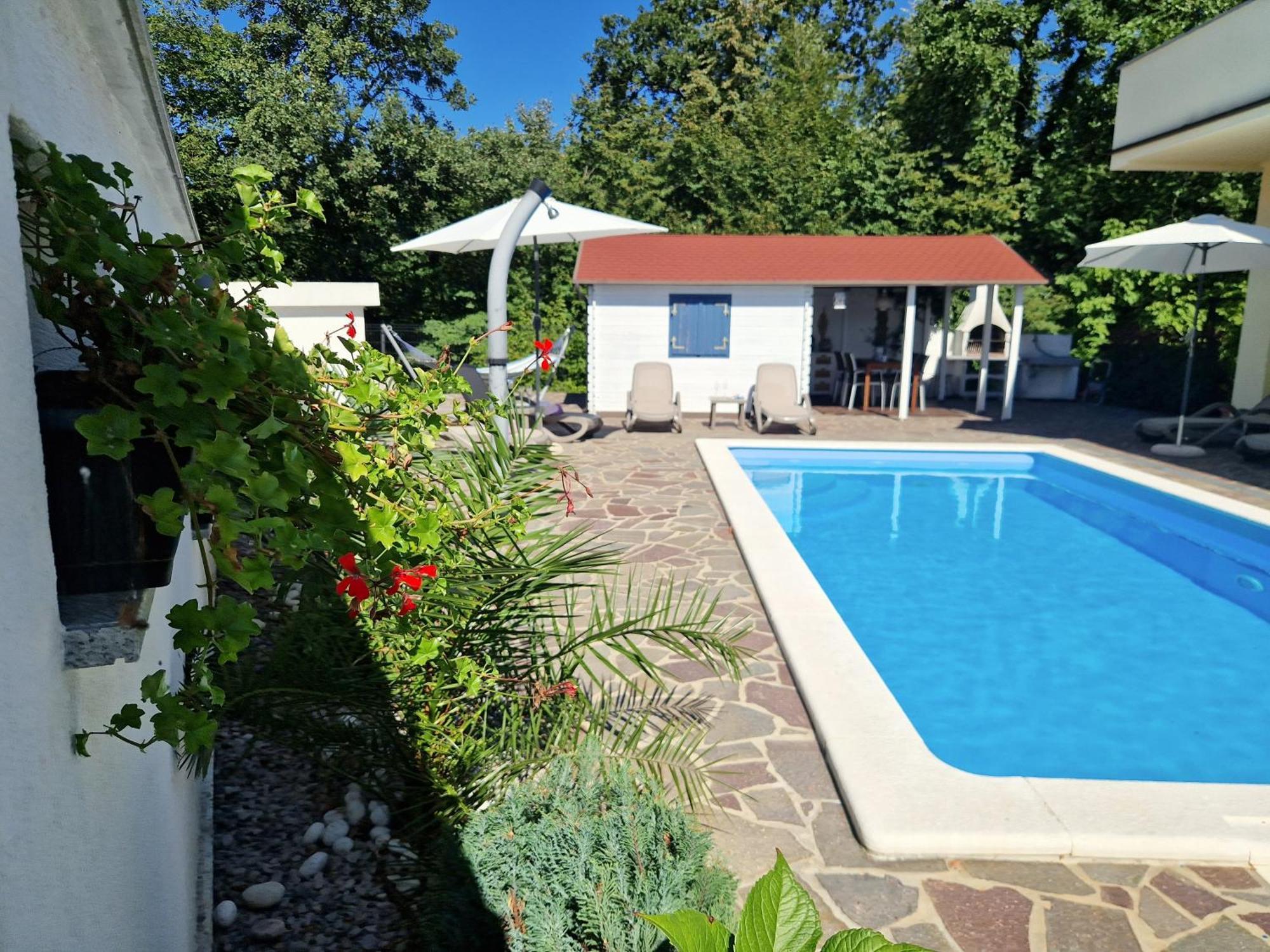 House Vertel Матулі Екстер'єр фото
