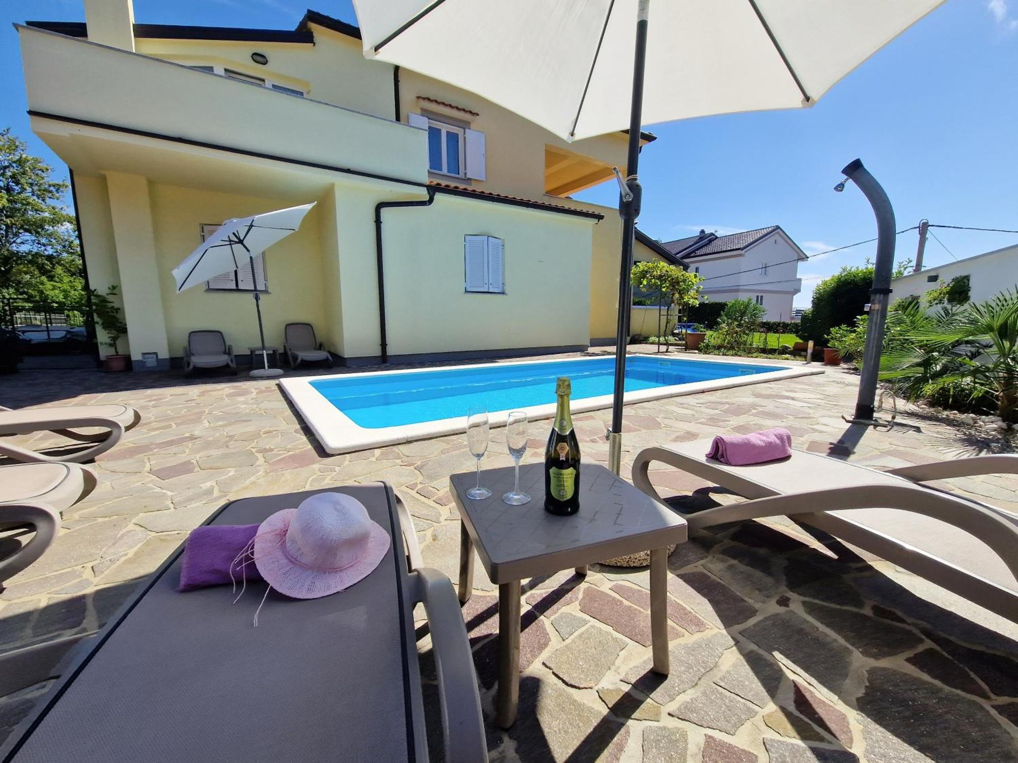 House Vertel Матулі Екстер'єр фото