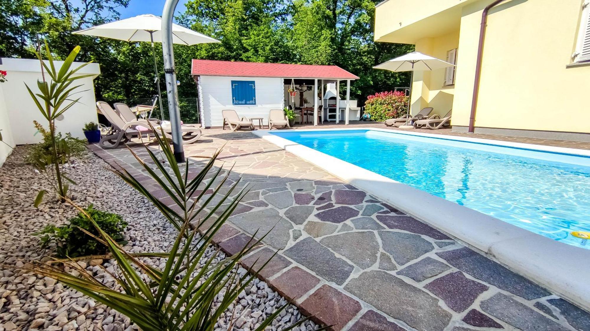 House Vertel Матулі Екстер'єр фото